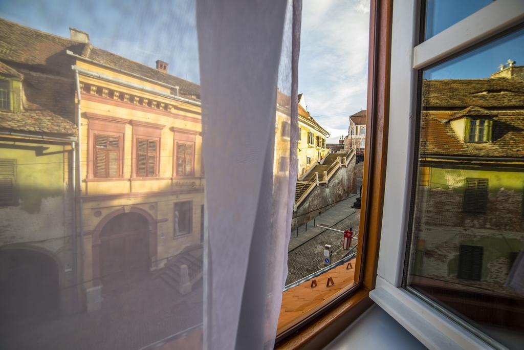 Apartmán Casa Astronomului Sibiu Exteriér fotografie